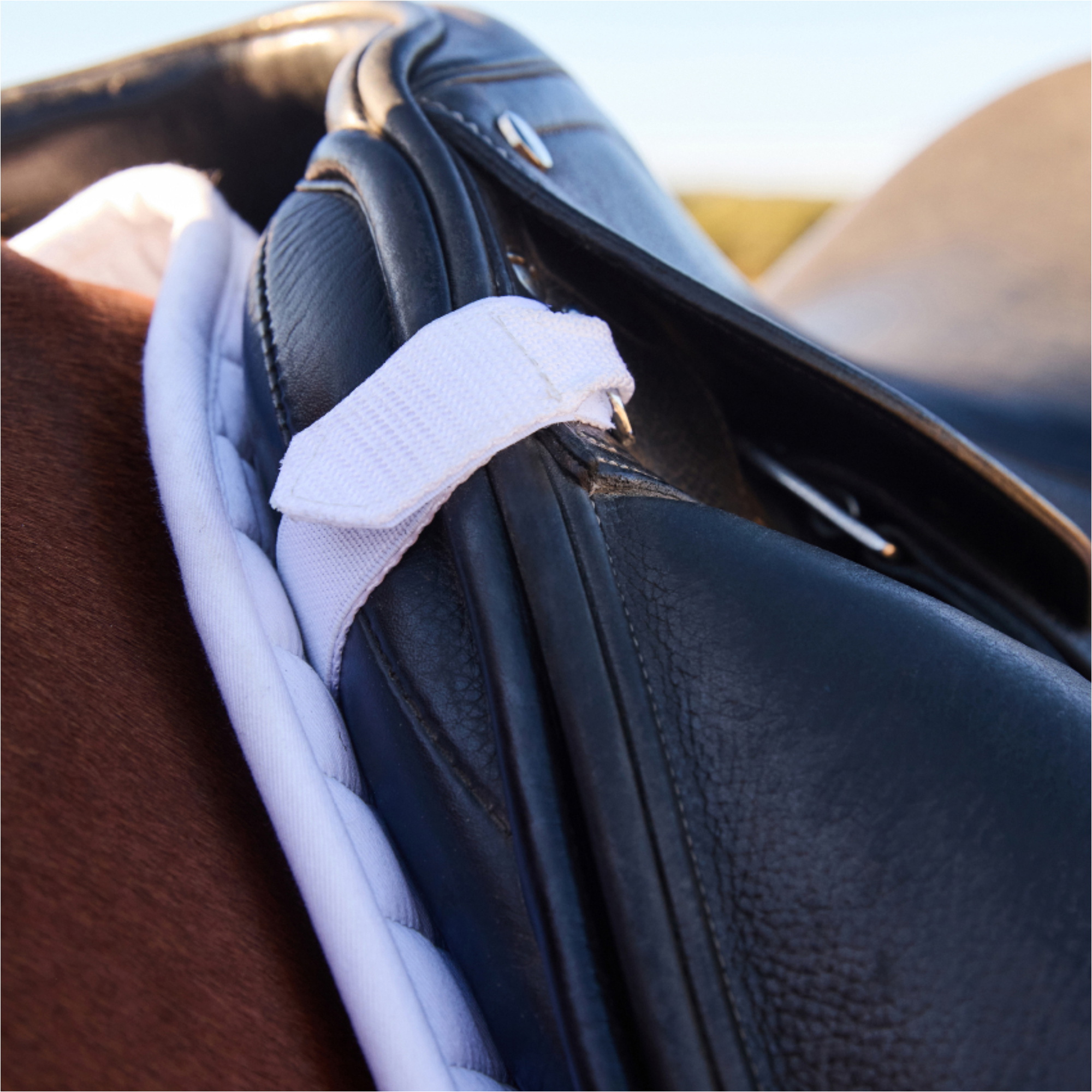 2025 Weatherbeeta Prime Air-Tec Dressage Saddle Pad 1028250 - White